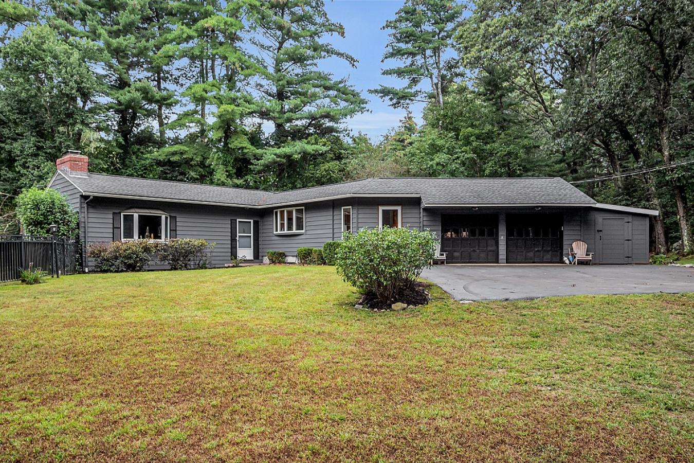 69 Aberdeen Street, Weston, Massachusetts, 02493, United States, 4 Bedrooms Bedrooms, ,3 BathroomsBathrooms,Residential,For Sale,69 Aberdeen Street,1348071
