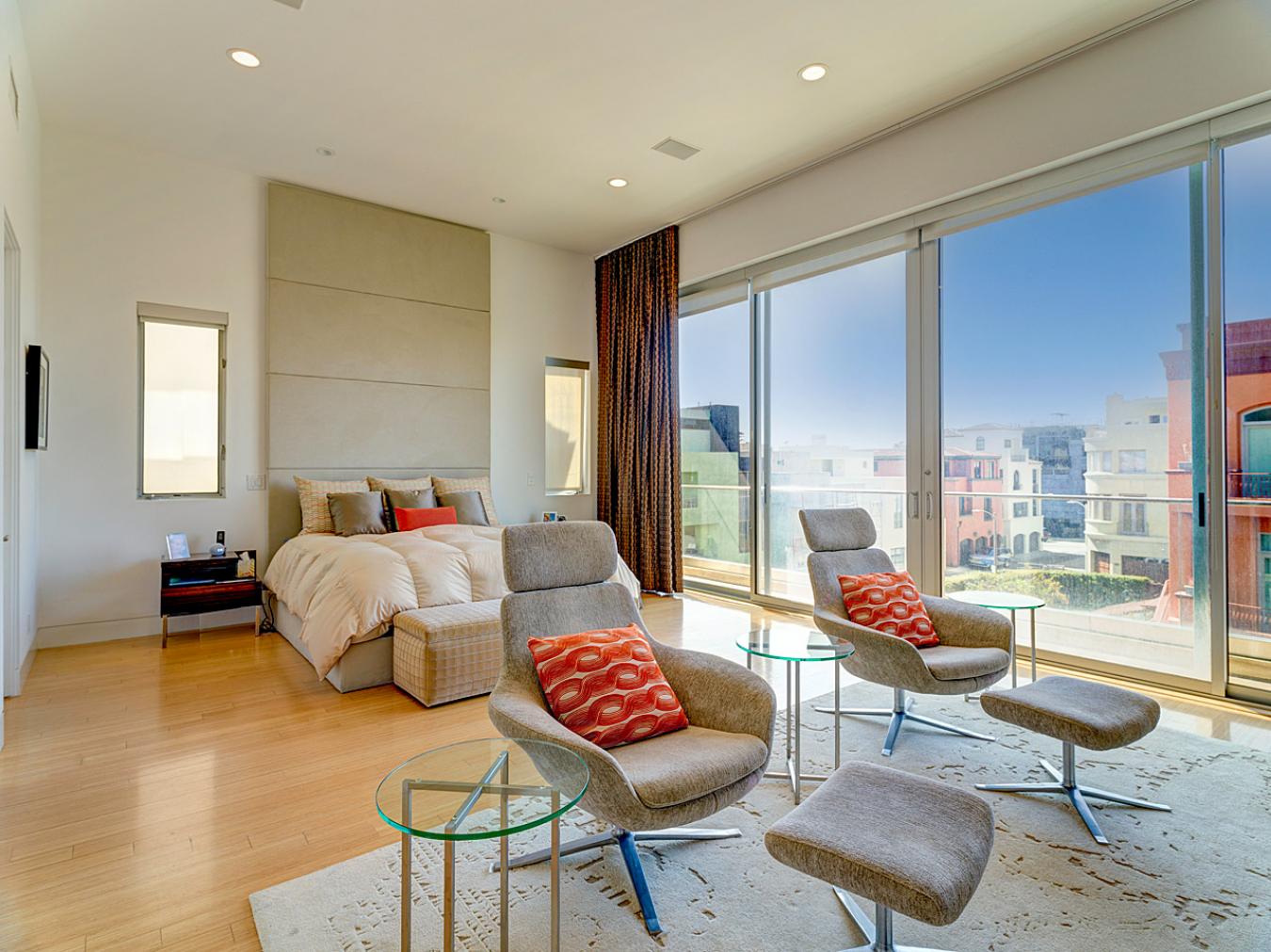 118 Voyage Mall, Marina Del Rey, CA, 90292, United States, 4 Bedrooms Bedrooms, ,5 BathroomsBathrooms,Residential,For Sale,118 Voyage Mall,1363270