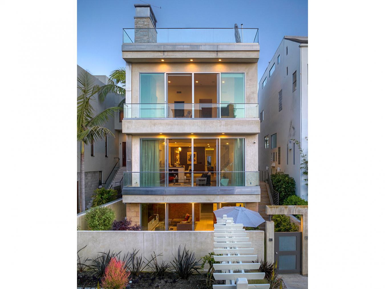 118 Voyage Mall, Marina Del Rey, CA, 90292, United States, 4 Bedrooms Bedrooms, ,5 BathroomsBathrooms,Residential,For Sale,118 Voyage Mall,1363270
