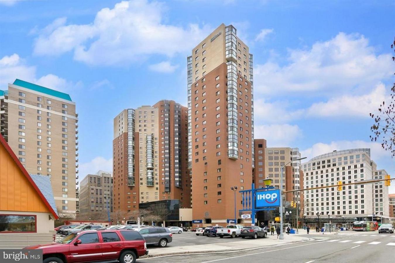 900 N Stafford Street #1503/1505, Arlington, VA, 22203, United States, 4 Bedrooms Bedrooms, ,4 BathroomsBathrooms,Residential,For Sale,900 N Stafford Street #1503/1505,1363248