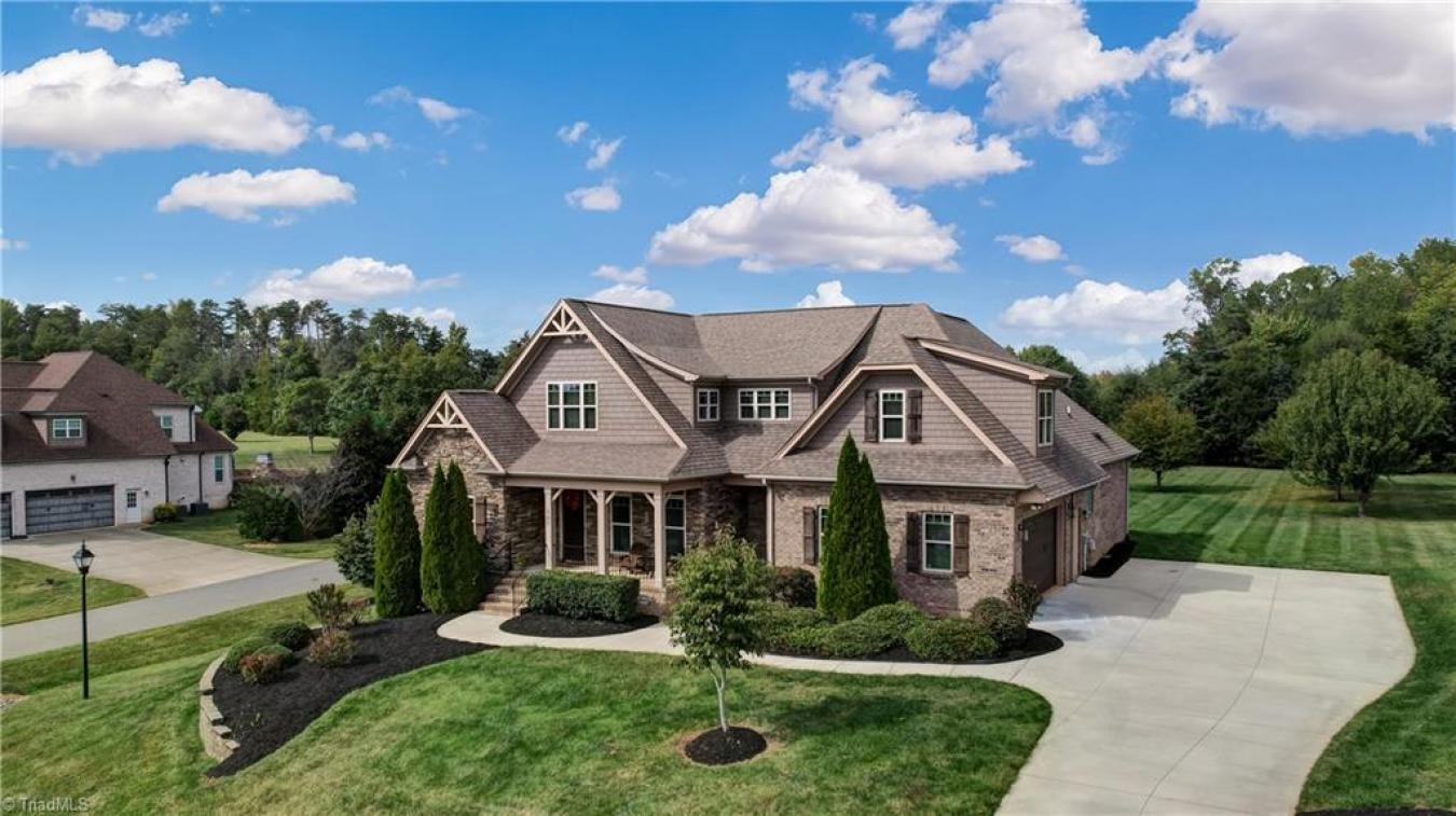 127 Cobblestone Walk Drive, Greensboro, NC, 27455, United States, 4 Bedrooms Bedrooms, ,3 BathroomsBathrooms,Residential,For Sale,127 Cobblestone Walk Drive,1363241