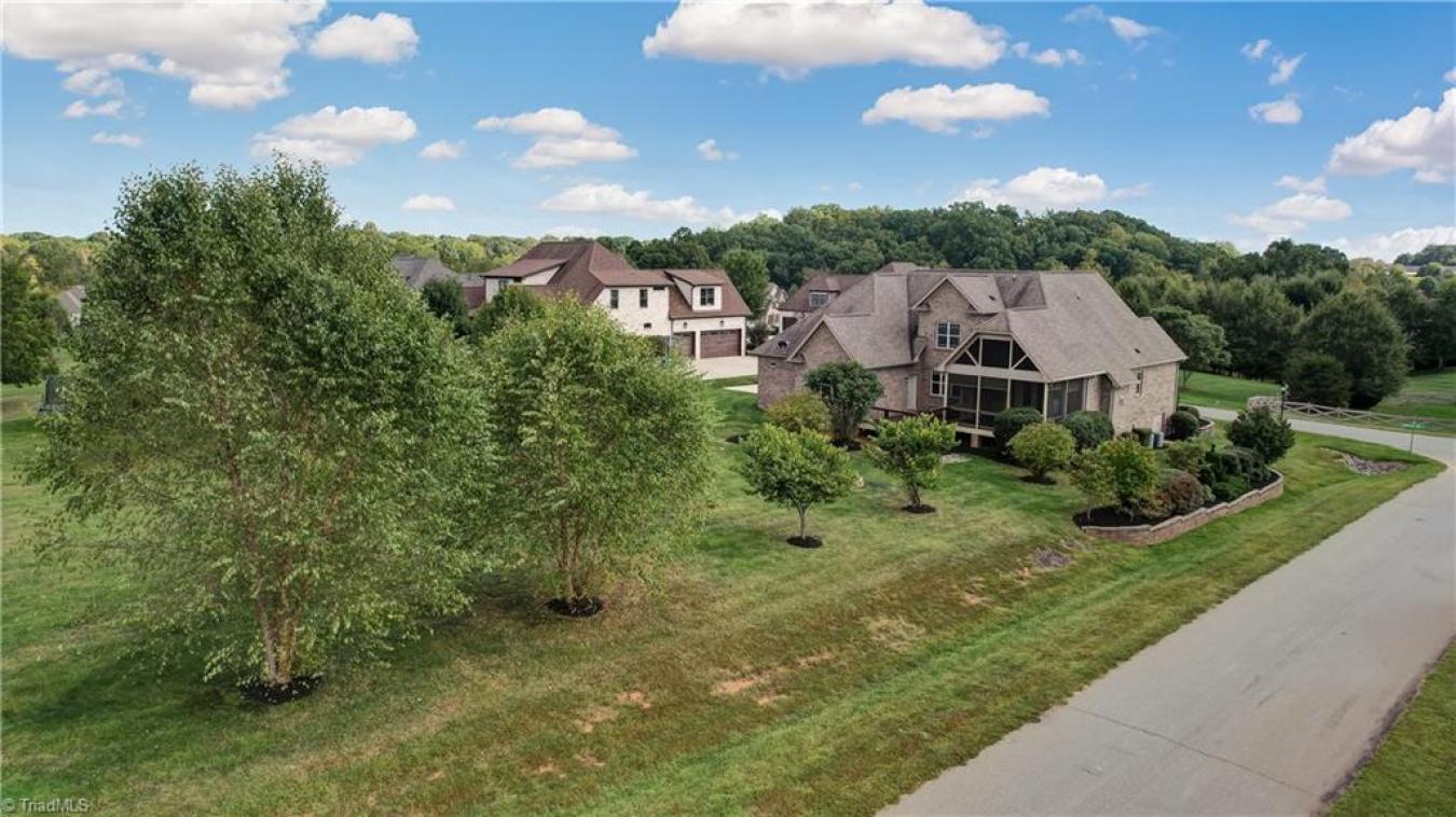 127 Cobblestone Walk Drive, Greensboro, NC, 27455, United States, 4 Bedrooms Bedrooms, ,3 BathroomsBathrooms,Residential,For Sale,127 Cobblestone Walk Drive,1363241