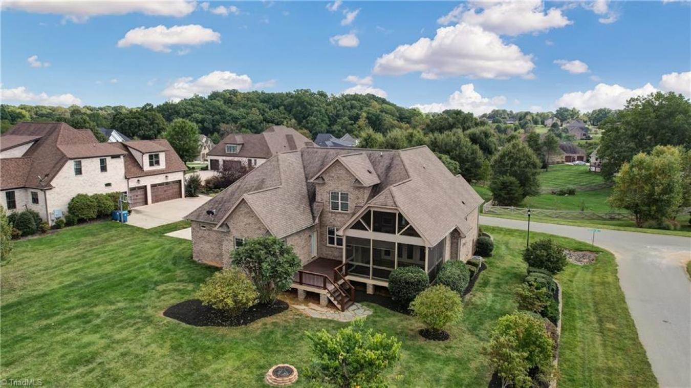 127 Cobblestone Walk Drive, Greensboro, NC, 27455, United States, 4 Bedrooms Bedrooms, ,3 BathroomsBathrooms,Residential,For Sale,127 Cobblestone Walk Drive,1363241