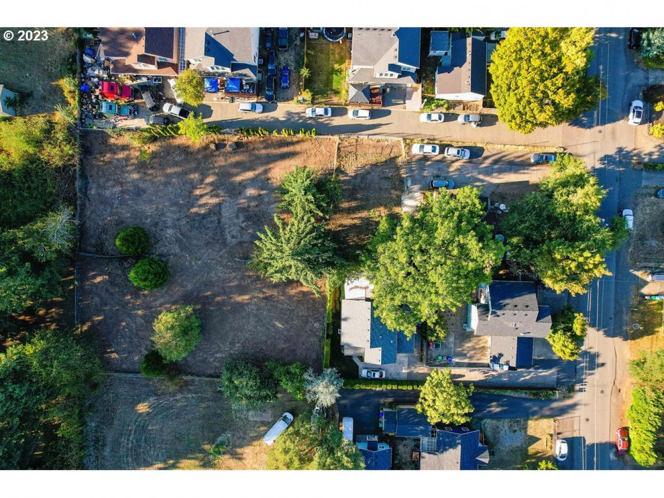 2737 SE 115TH AVENUE, Portland, OR, 97266, United States, ,Residential,For Sale,2737 SE 115TH AVENUE,1364138