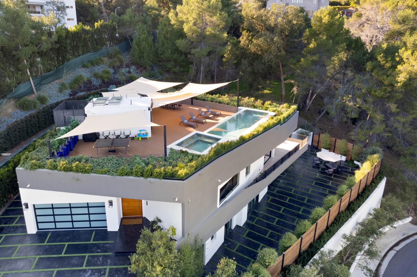 17335 Tramonto Drive, Pacific Palisades, CA, 90272, United States, 5 Bedrooms Bedrooms, ,6 BathroomsBathrooms,Residential,For Sale,17335 Tramonto Drive,1364111
