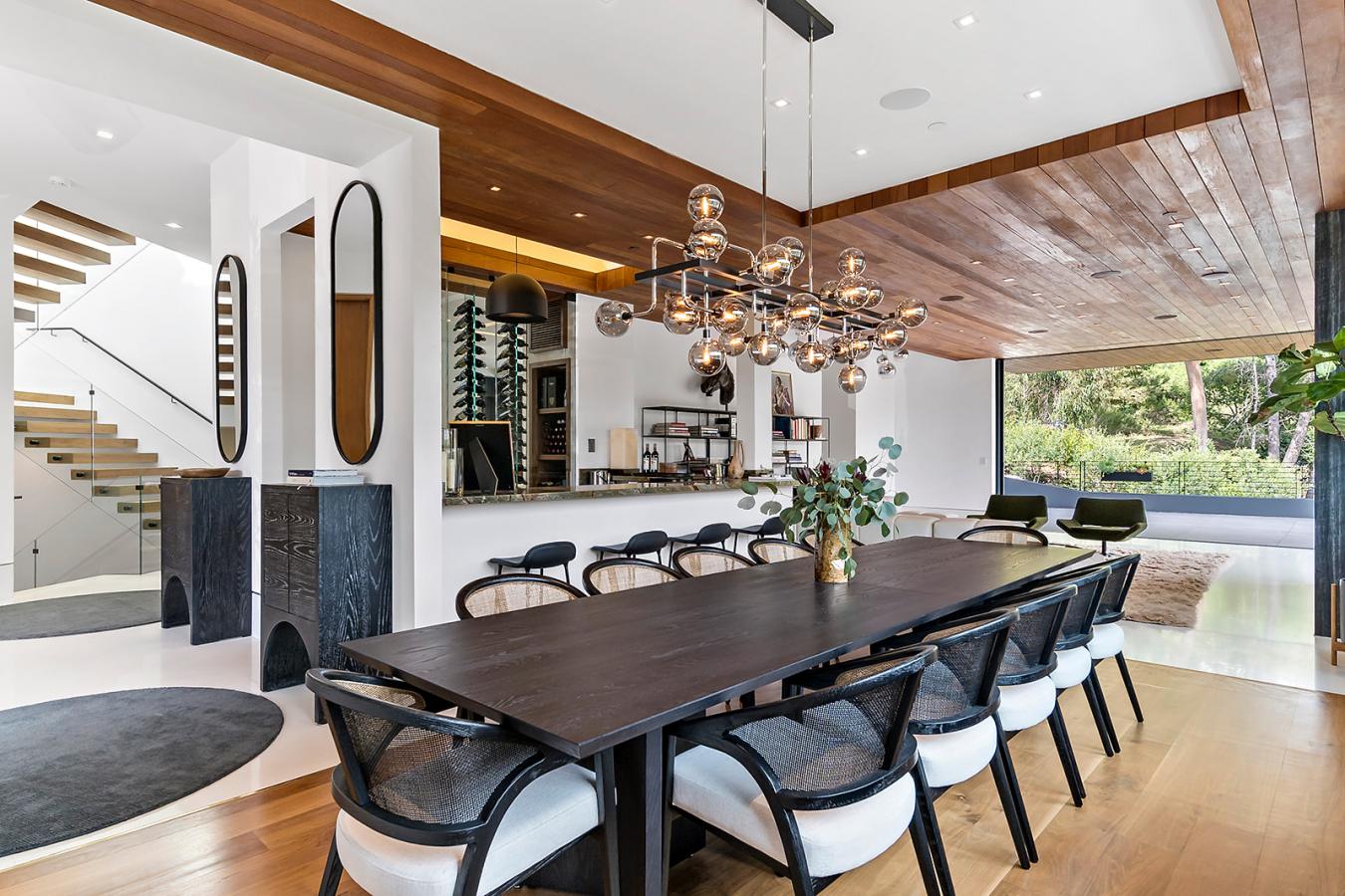 17335 Tramonto Drive, Pacific Palisades, CA, 90272, United States, 5 Bedrooms Bedrooms, ,6 BathroomsBathrooms,Residential,For Sale,17335 Tramonto Drive,1364111
