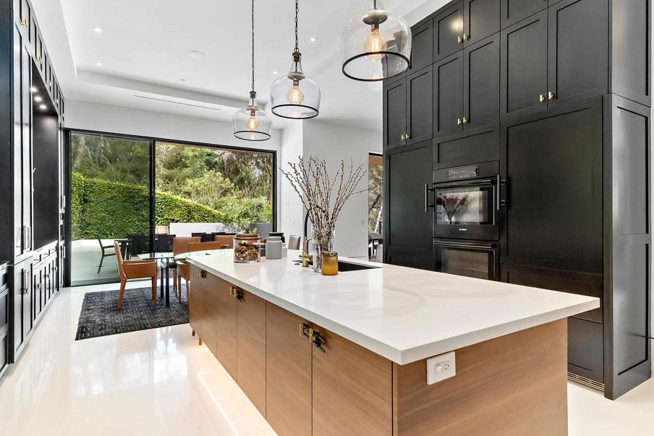 17335 Tramonto Drive, Pacific Palisades, CA, 90272, United States, 5 Bedrooms Bedrooms, ,6 BathroomsBathrooms,Residential,For Sale,17335 Tramonto Drive,1364111