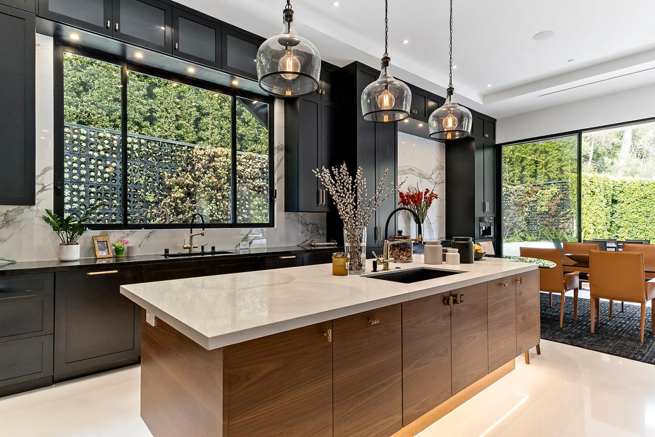 17335 Tramonto Drive, Pacific Palisades, CA, 90272, United States, 5 Bedrooms Bedrooms, ,6 BathroomsBathrooms,Residential,For Sale,17335 Tramonto Drive,1364111