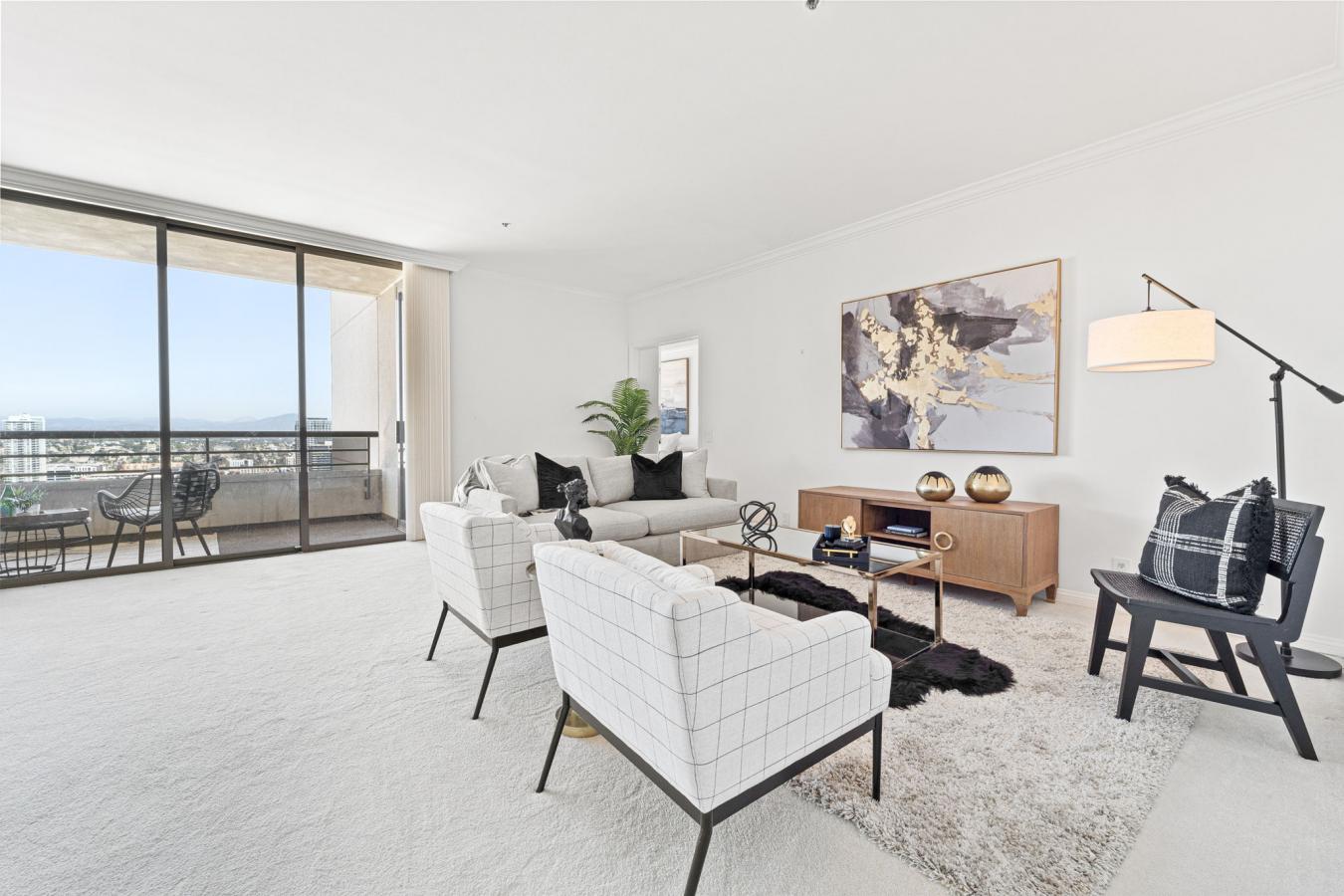 700 Front Street, San Diego, California, 92101, United States, 2 Bedrooms Bedrooms, ,2 BathroomsBathrooms,Residential,For Sale,700 Front Street,1372783