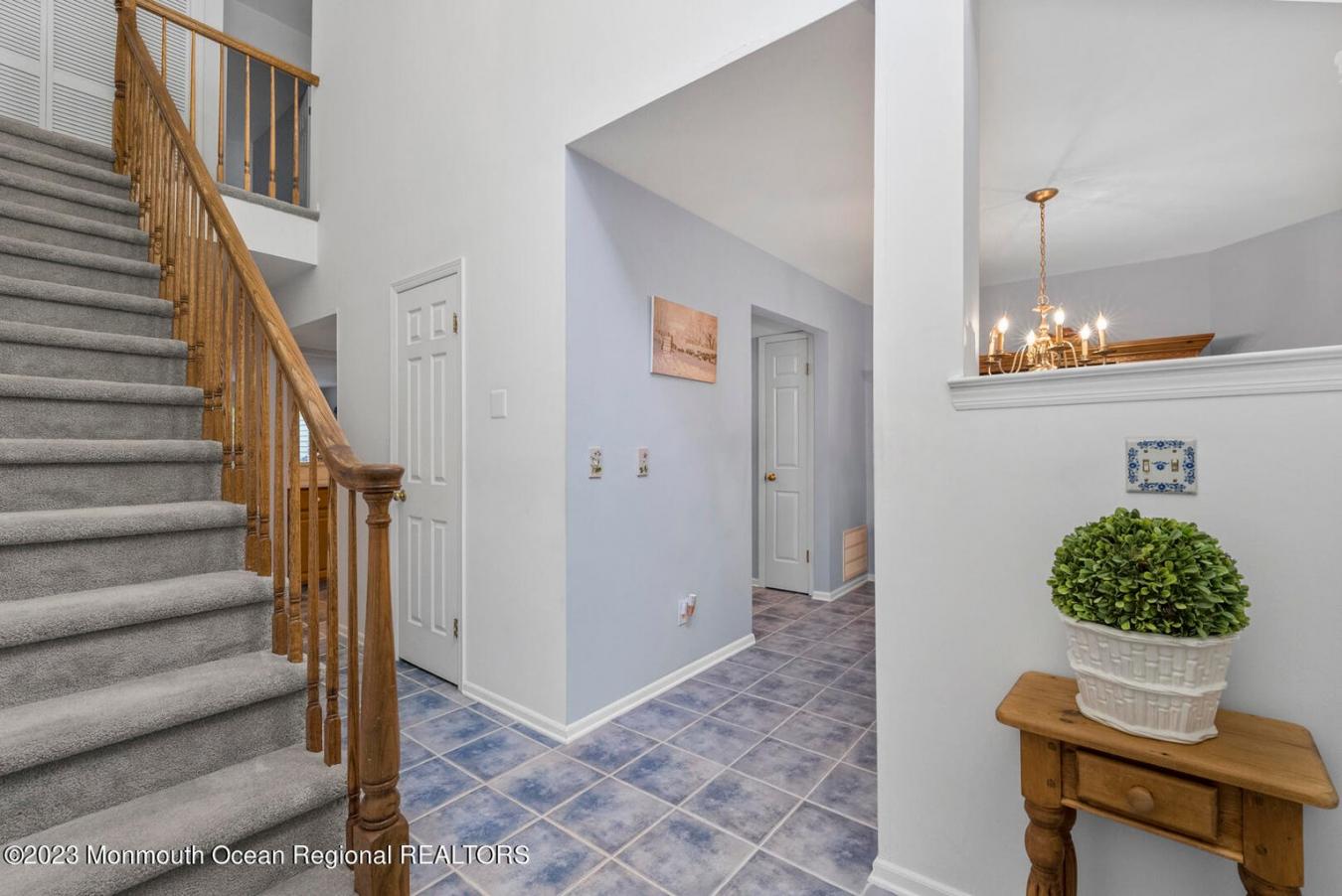 55 Edgewood Road, Bedminster, New Jersey, 07921, United States, 2 Bedrooms Bedrooms, ,2 BathroomsBathrooms,Residential,For Sale,55 Edgewood Road,1364102