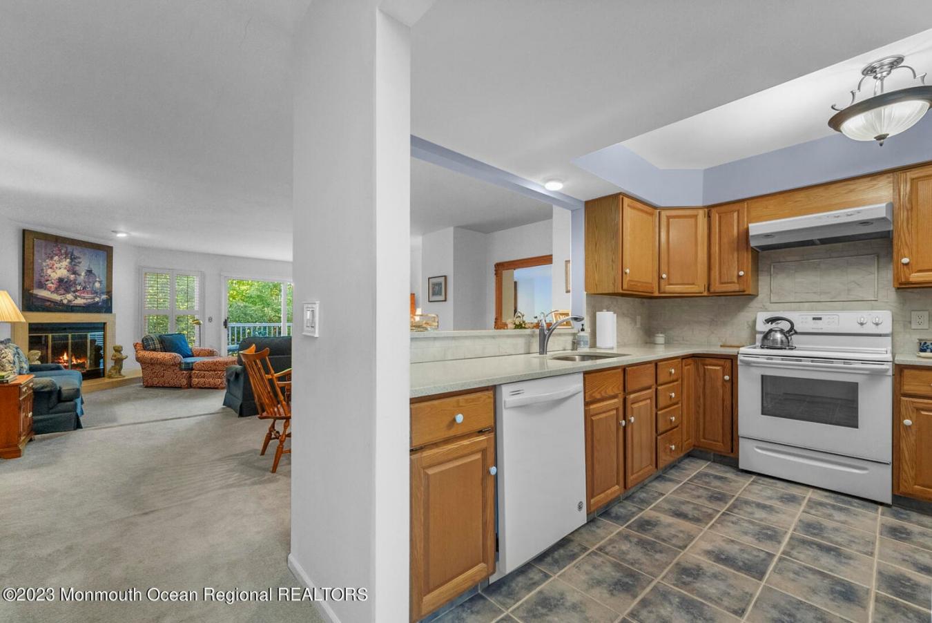 55 Edgewood Road, Bedminster, New Jersey, 07921, United States, 2 Bedrooms Bedrooms, ,2 BathroomsBathrooms,Residential,For Sale,55 Edgewood Road,1364102