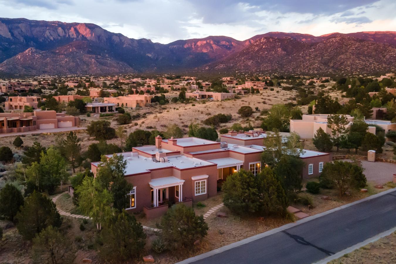 13401 Pino Canyon NE, Albuquerque, NM, 87111, United States, 4 Bedrooms Bedrooms, ,4 BathroomsBathrooms,Residential,For Sale,13401 Pino Canyon NE,1376483