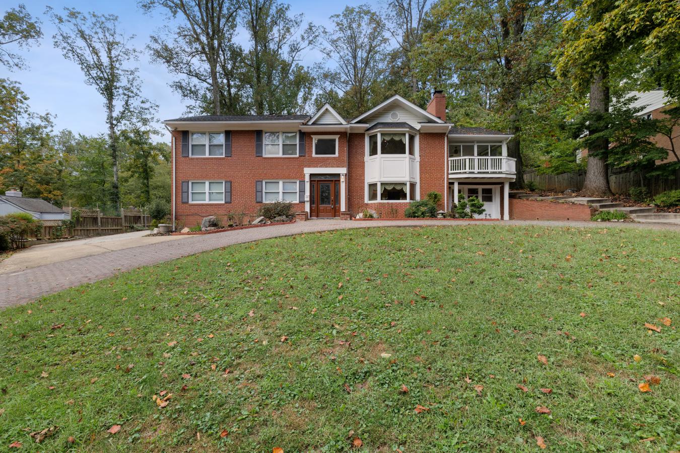 6421 Woodville Drive, Falls Church, VA, 22044, United States, 6 Bedrooms Bedrooms, ,4 BathroomsBathrooms,Residential,For Sale,6421 Woodville Drive,1376478