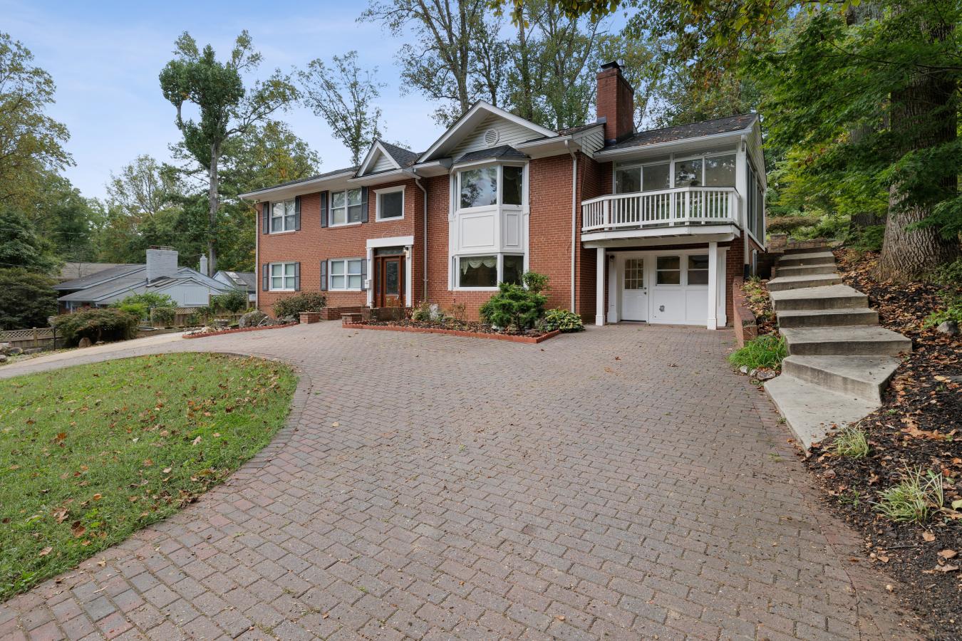 6421 Woodville Drive, Falls Church, VA, 22044, United States, 6 Bedrooms Bedrooms, ,4 BathroomsBathrooms,Residential,For Sale,6421 Woodville Drive,1376478