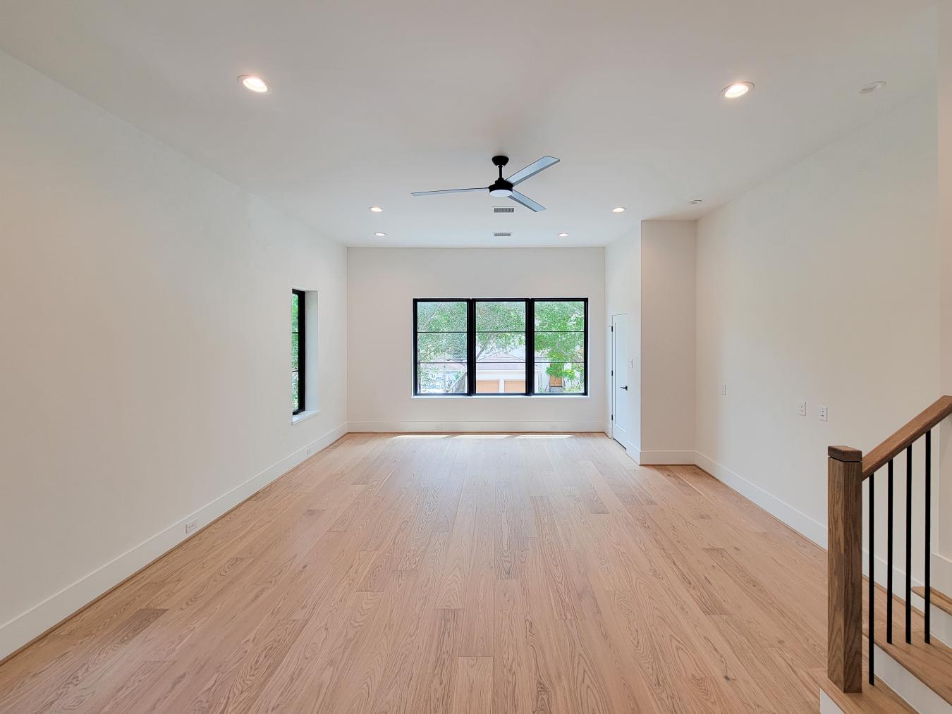 2017 W 14th Street, Houston, TX, 77008, United States, 4 Bedrooms Bedrooms, ,4 BathroomsBathrooms,Residential,For Sale,2017 W 14th Street,1377199