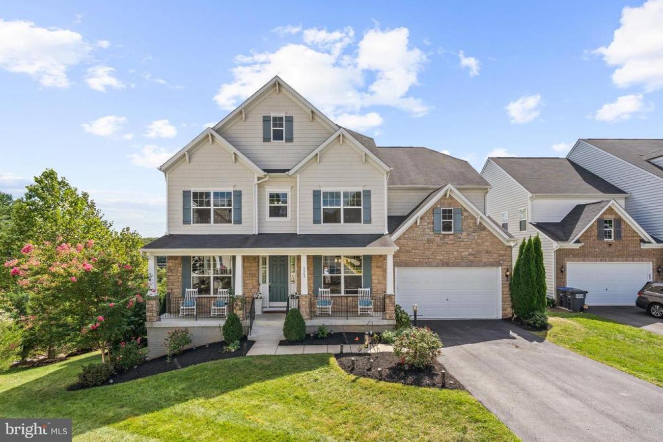 5567 JAMES YOUNG, FAIRFAX, Virginia, 22032, United States, 6 Bedrooms Bedrooms, ,5 BathroomsBathrooms,Residential,For Sale,5567 JAMES YOUNG,1377194