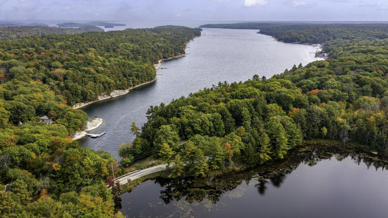 Blind Bay Cottage Road, Carling, ON, P0G 1G0, Canada, ,Residential,For Sale,Blind Bay Cottage Road,1381185