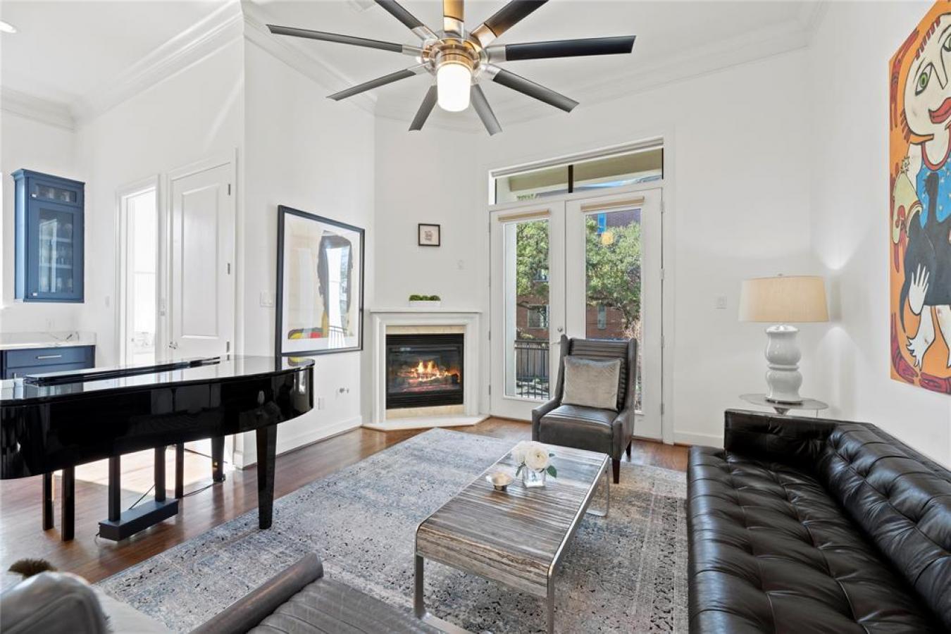 1324 Hyde Park Boulevard, Houston, TX, 77006, United States, 3 Bedrooms Bedrooms, ,3 BathroomsBathrooms,Residential,For Sale,1324 Hyde Park Boulevard,1386066