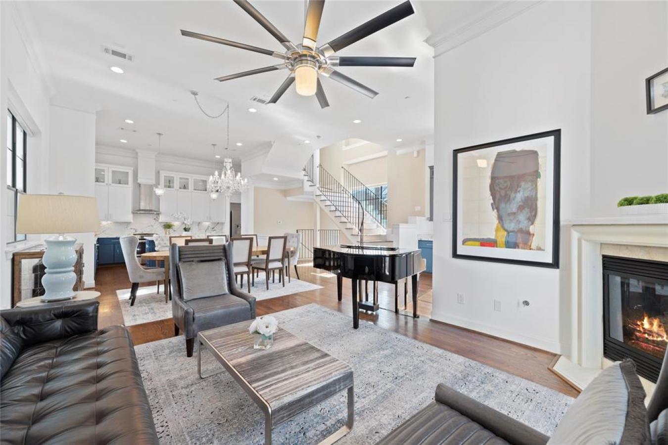 1324 Hyde Park Boulevard, Houston, TX, 77006, United States, 3 Bedrooms Bedrooms, ,3 BathroomsBathrooms,Residential,For Sale,1324 Hyde Park Boulevard,1386066
