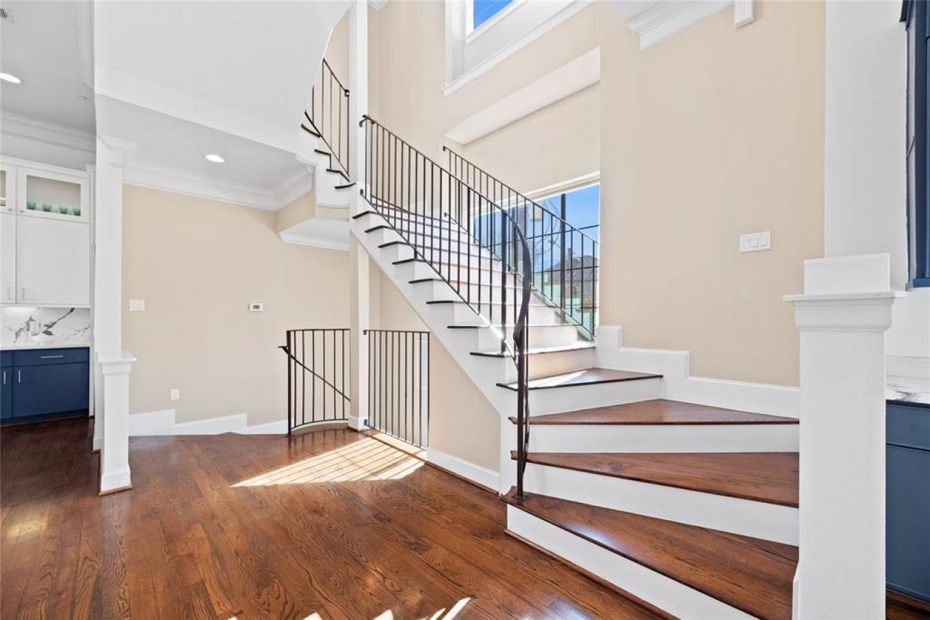 1324 Hyde Park Boulevard, Houston, TX, 77006, United States, 3 Bedrooms Bedrooms, ,3 BathroomsBathrooms,Residential,For Sale,1324 Hyde Park Boulevard,1386066