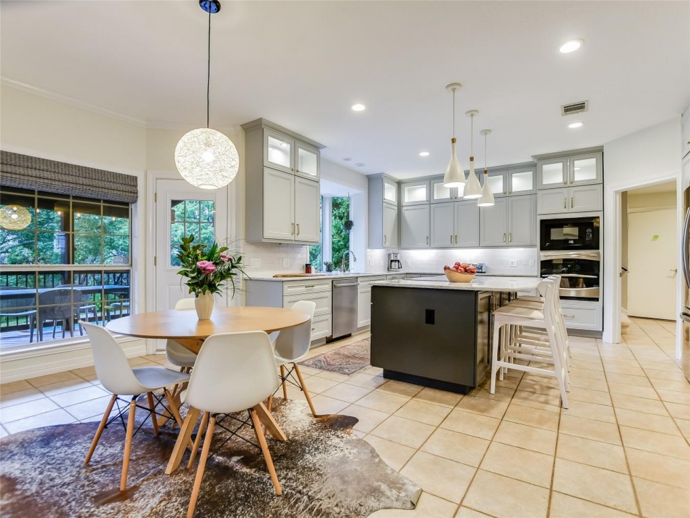9262 Scenic Bluff Drive, Austin, TX, 78733, United States, 4 Bedrooms Bedrooms, ,3 BathroomsBathrooms,Residential,For Sale,9262 Scenic Bluff Drive,1390303