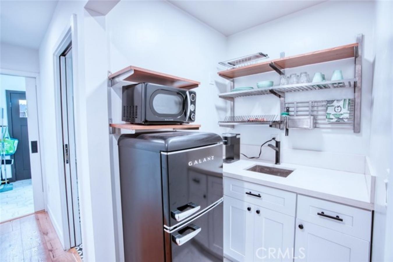 1097 Plymouth, Los Angeles, California, 90019, United States, 4 Bedrooms Bedrooms, ,4 BathroomsBathrooms,Residential,For Sale,1097 Plymouth,1390678