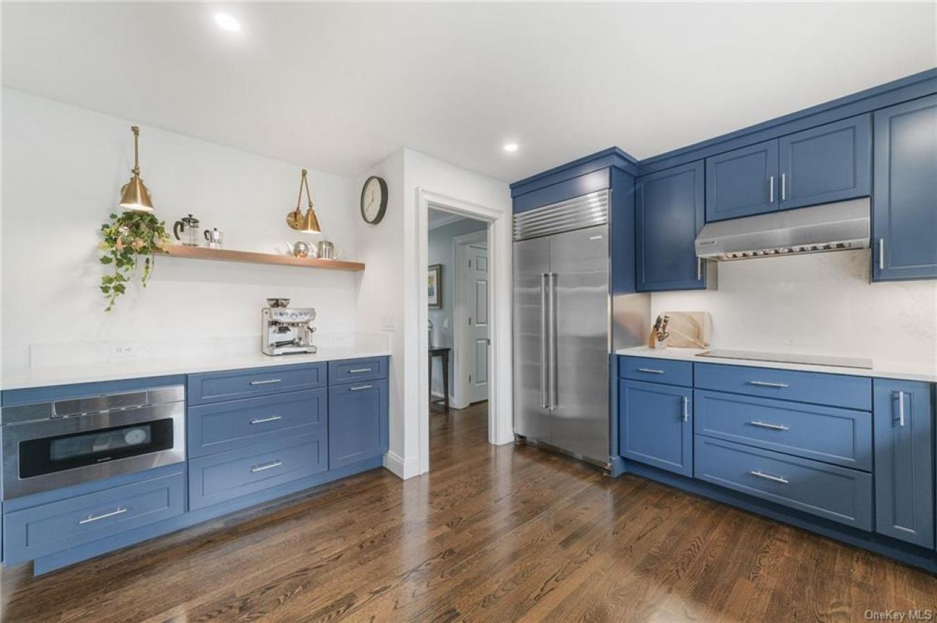 25 Homeside Lane, White Plains, New York, 10605, United States, 4 Bedrooms Bedrooms, ,3 BathroomsBathrooms,Residential,For Sale,25 Homeside Lane,1395554