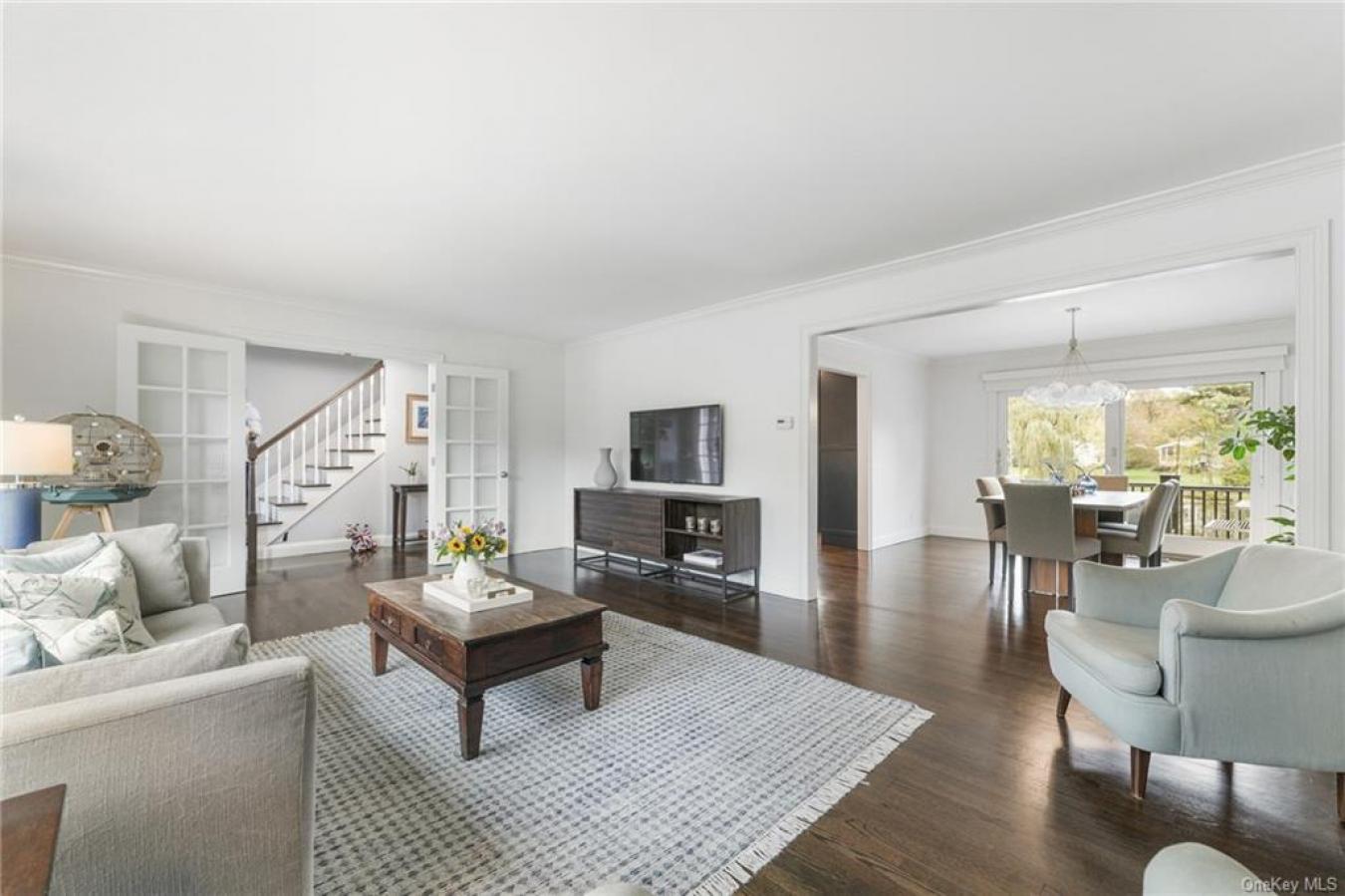 25 Homeside Lane, White Plains, New York, 10605, United States, 4 Bedrooms Bedrooms, ,3 BathroomsBathrooms,Residential,For Sale,25 Homeside Lane,1395554