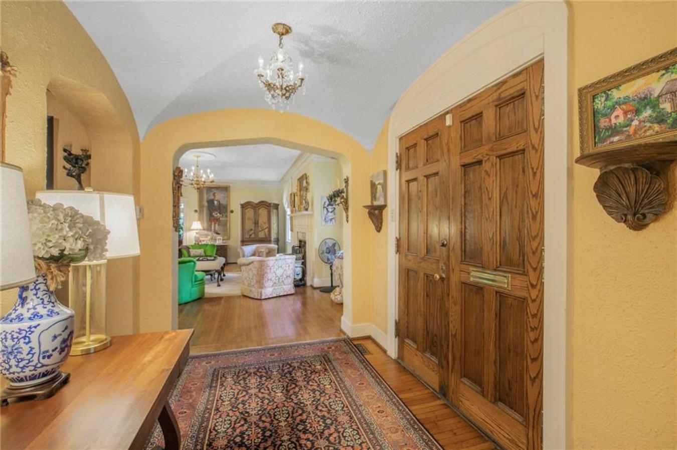 1605 Government Street, Mobile, Alabama, 36604, United States, 4 Bedrooms Bedrooms, ,3 BathroomsBathrooms,Residential,For Sale,1605 Government Street,1395551