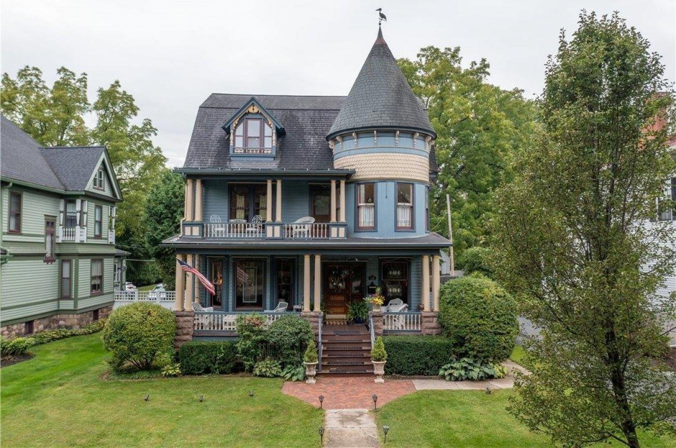 148 North Main Street, Canandaigua-City, NY, 14424, United States, 6 Bedrooms Bedrooms, ,4 BathroomsBathrooms,Residential,For Sale,148 North Main Street,1395546