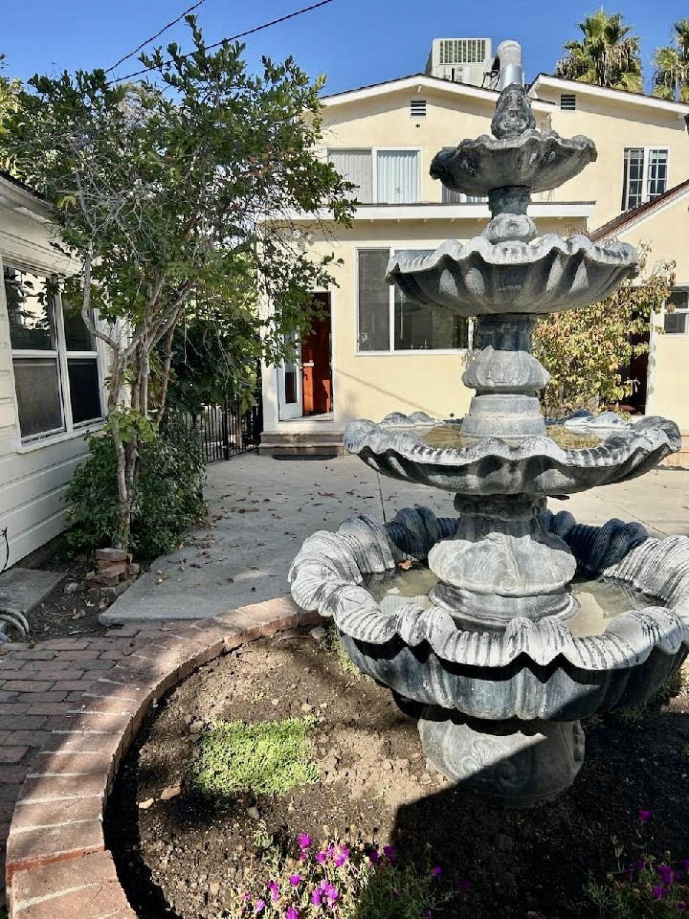 8846 Saturn Street, Los Angeles, CA, 90035, United States, 6 Bedrooms Bedrooms, ,5 BathroomsBathrooms,Residential,For Sale,8846 Saturn Street,1396927
