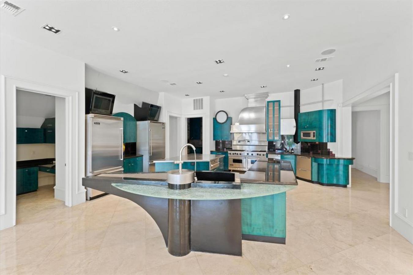 21 Grand Manor, Sugar Land, TX, 77479, United States, 7 Bedrooms Bedrooms, ,8 BathroomsBathrooms,Residential,For Sale,21 Grand Manor,1396914