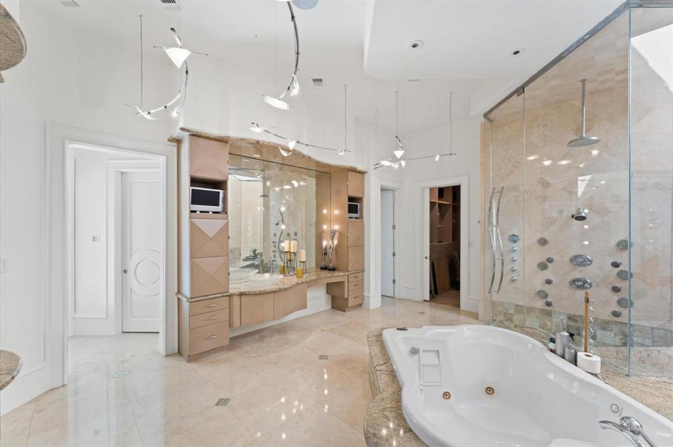 21 Grand Manor, Sugar Land, TX, 77479, United States, 7 Bedrooms Bedrooms, ,8 BathroomsBathrooms,Residential,For Sale,21 Grand Manor,1396914