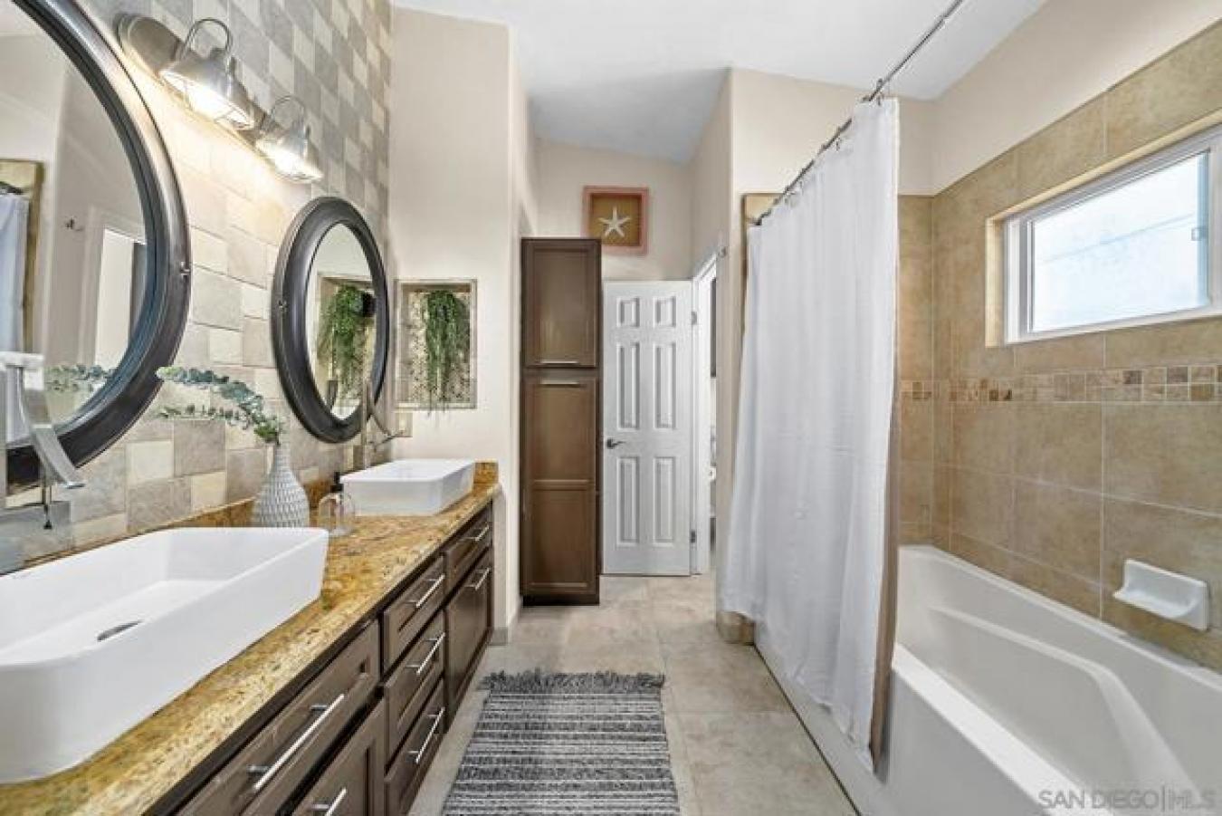153 Evergreen, Imperial Beach, CA, 91932, United States, 3 Bedrooms Bedrooms, ,2 BathroomsBathrooms,Residential,For Sale,153 Evergreen,1397143