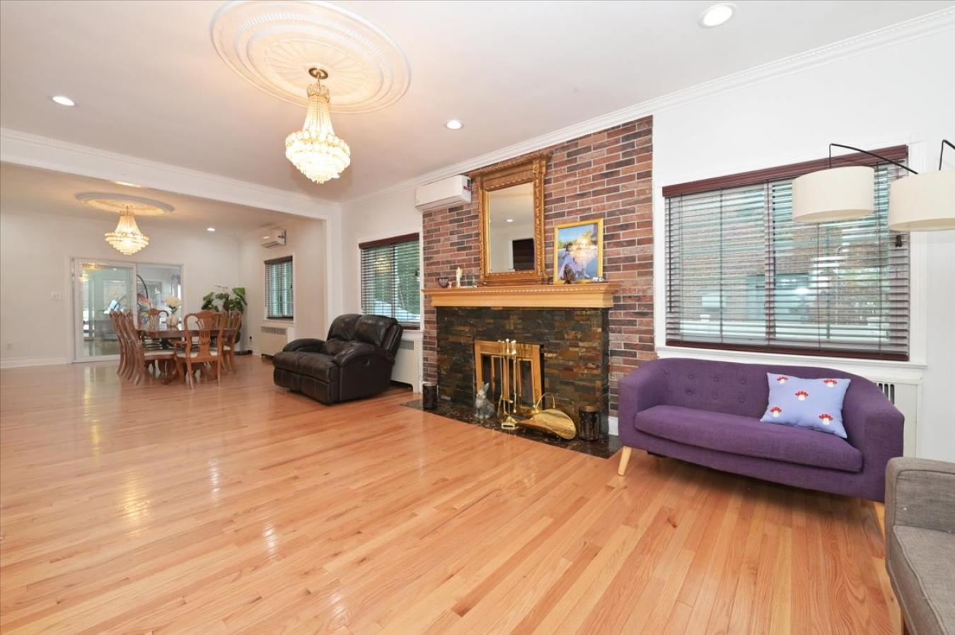 82-27 Utopia Parkway, Jamaica Estates, NY, 11432, United States, 5 Bedrooms Bedrooms, ,4 BathroomsBathrooms,Residential,For Sale,82-27 Utopia Parkway,1399653
