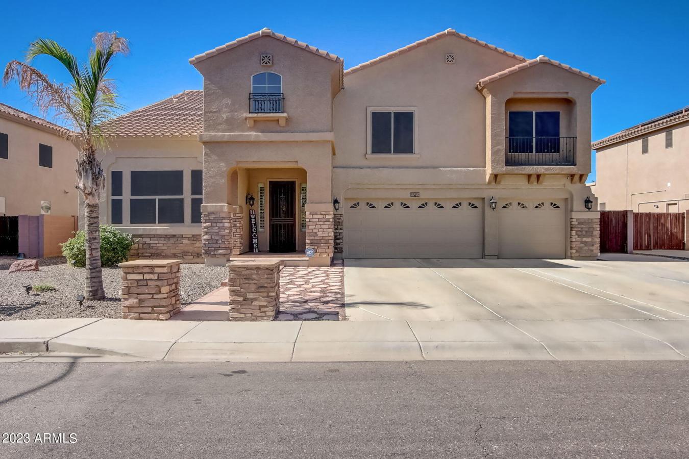 27414 N GIDIYUP Trail, Phoenix, Arizona, 85085, United States, 5 Bedrooms Bedrooms, ,Residential,For Sale,27414 N GIDIYUP Trail,1400947