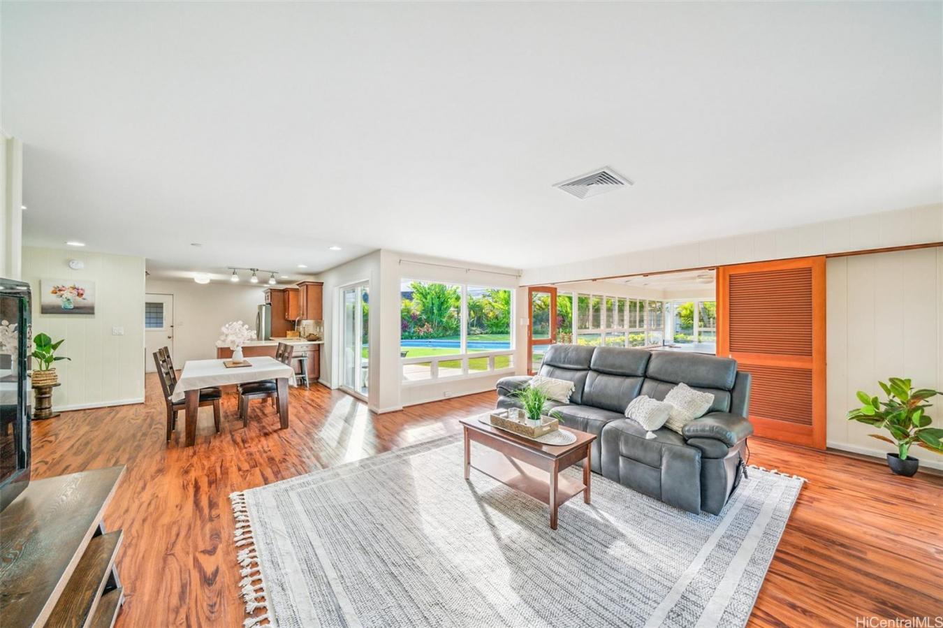 733 Nunu, Kailua, HI, 96734, United States, 3 Bedrooms Bedrooms, ,2 BathroomsBathrooms,Residential,For Sale,733 Nunu,1402728