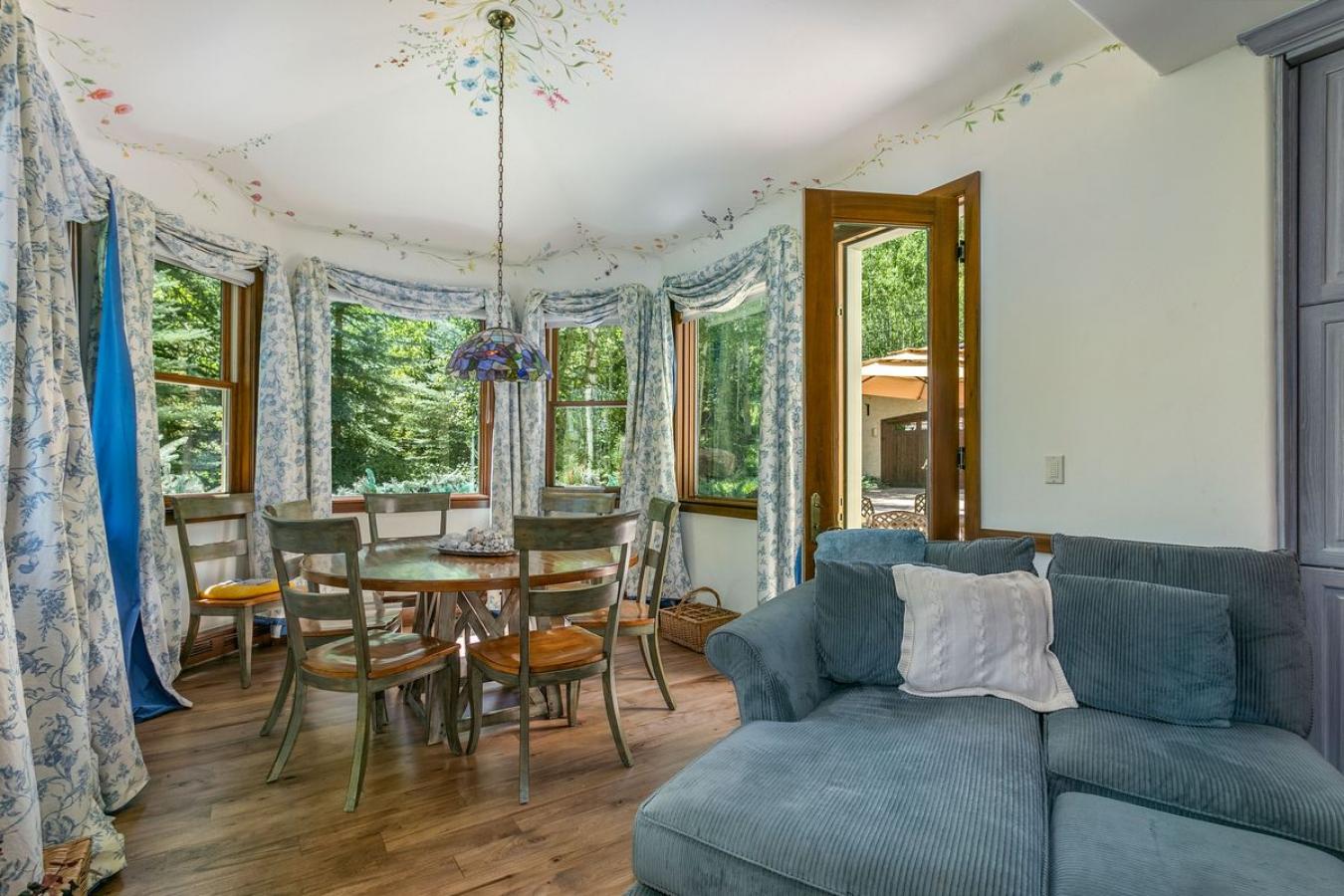 876 Pilgrim Drive, Edwards, Colorado, 81632, United States, 7 Bedrooms Bedrooms, ,9 BathroomsBathrooms,Residential,For Sale,876 Pilgrim Drive,1459662