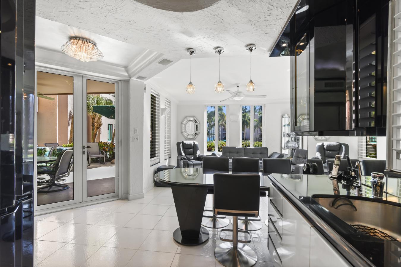 120 SE 5th Avenue, Boca Raton, FL, 33432, United States, 2 Bedrooms Bedrooms, ,2 BathroomsBathrooms,Residential,For Sale,120 SE 5th Avenue,1409074