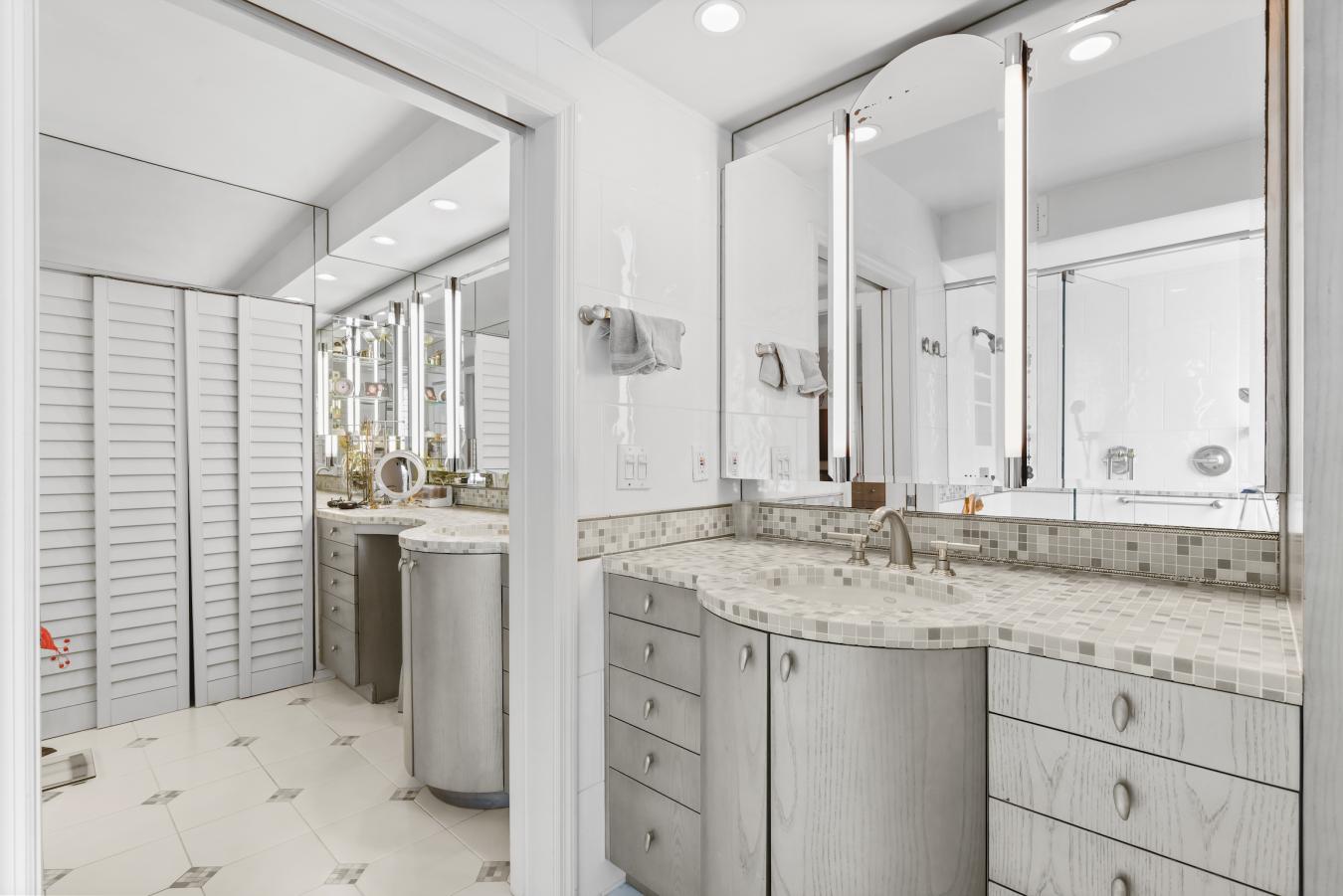 120 SE 5th Avenue, Boca Raton, FL, 33432, United States, 2 Bedrooms Bedrooms, ,2 BathroomsBathrooms,Residential,For Sale,120 SE 5th Avenue,1409074