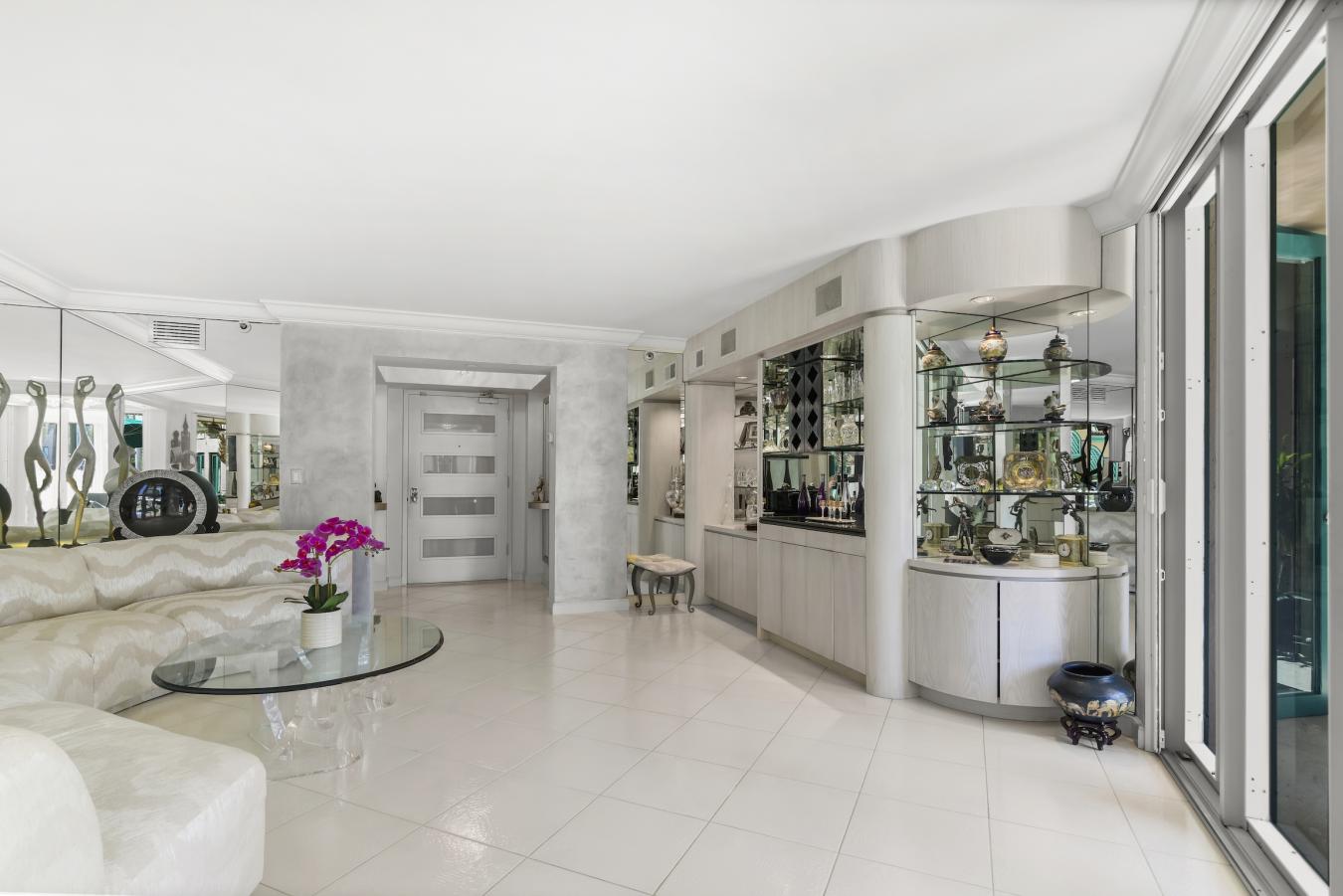 120 SE 5th Avenue, Boca Raton, FL, 33432, United States, 2 Bedrooms Bedrooms, ,2 BathroomsBathrooms,Residential,For Sale,120 SE 5th Avenue,1409074