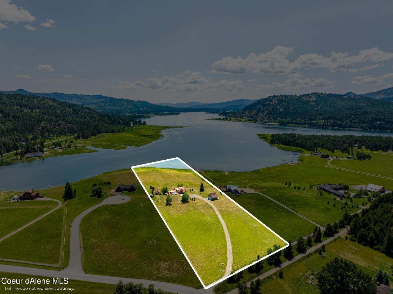 16 Camp Peine, Sagle, ID, 83860, United States, 3 Bedrooms Bedrooms, ,3 BathroomsBathrooms,Residential,For Sale,16 Camp Peine,1411435