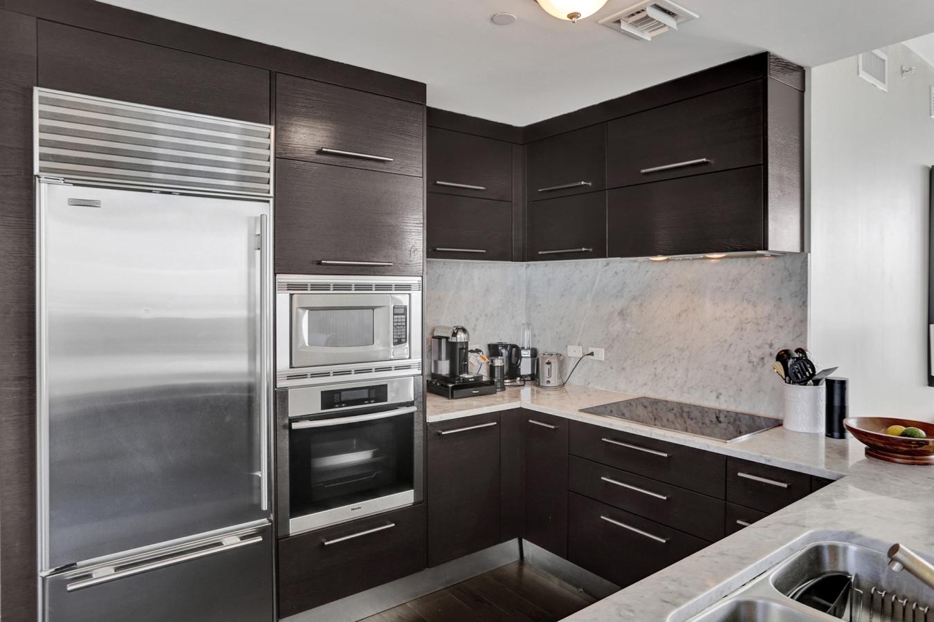 900 Biscayne Boulevard, Miami, Florida, 33132, United States, 2 Bedrooms Bedrooms, ,3 BathroomsBathrooms,Residential,For Sale,900 Biscayne Boulevard,1413204
