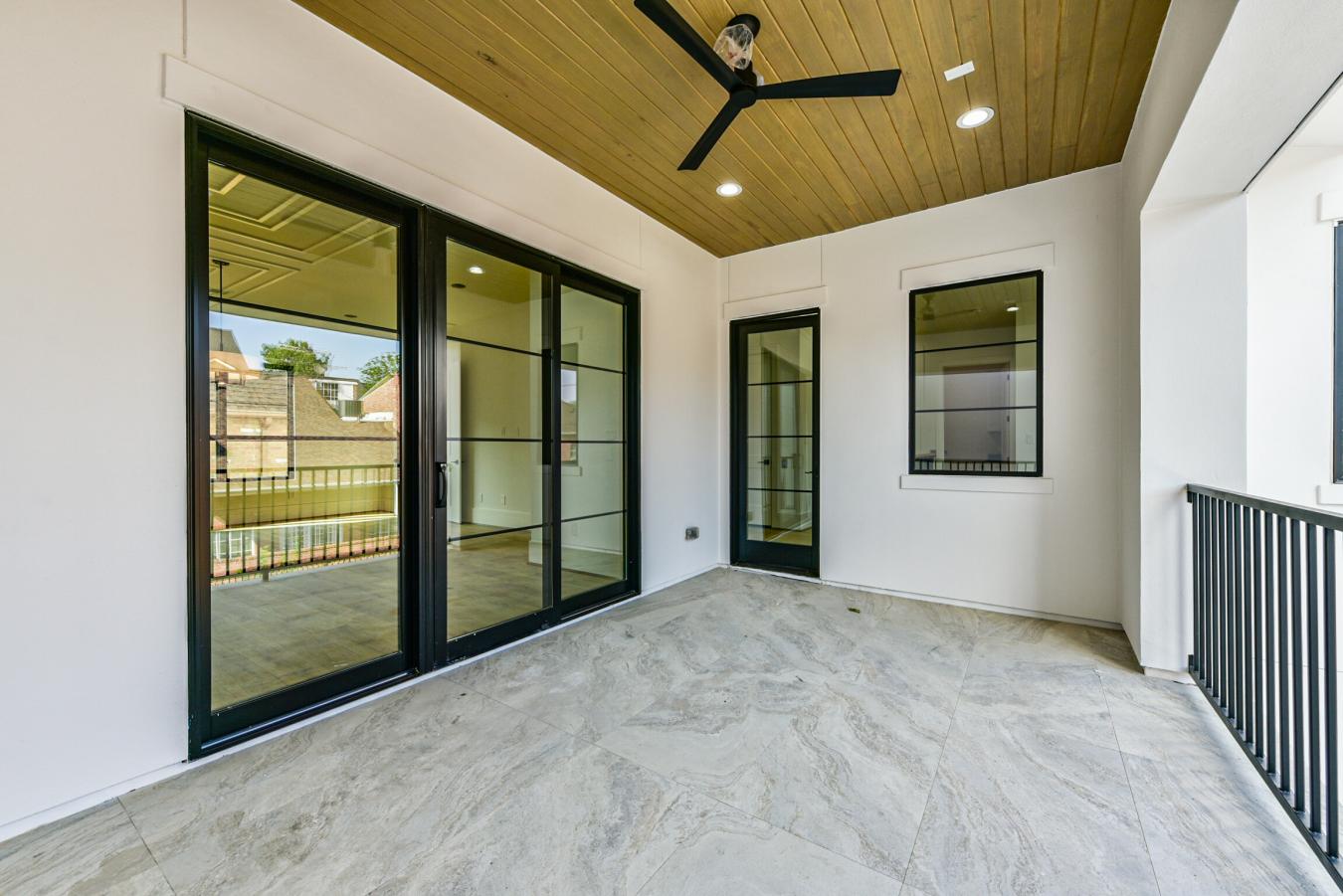1428 Nantucket Drive, Houston, TX, 77057, United States, 4 Bedrooms Bedrooms, ,4 BathroomsBathrooms,Residential,For Sale,1428 Nantucket Drive,1413176
