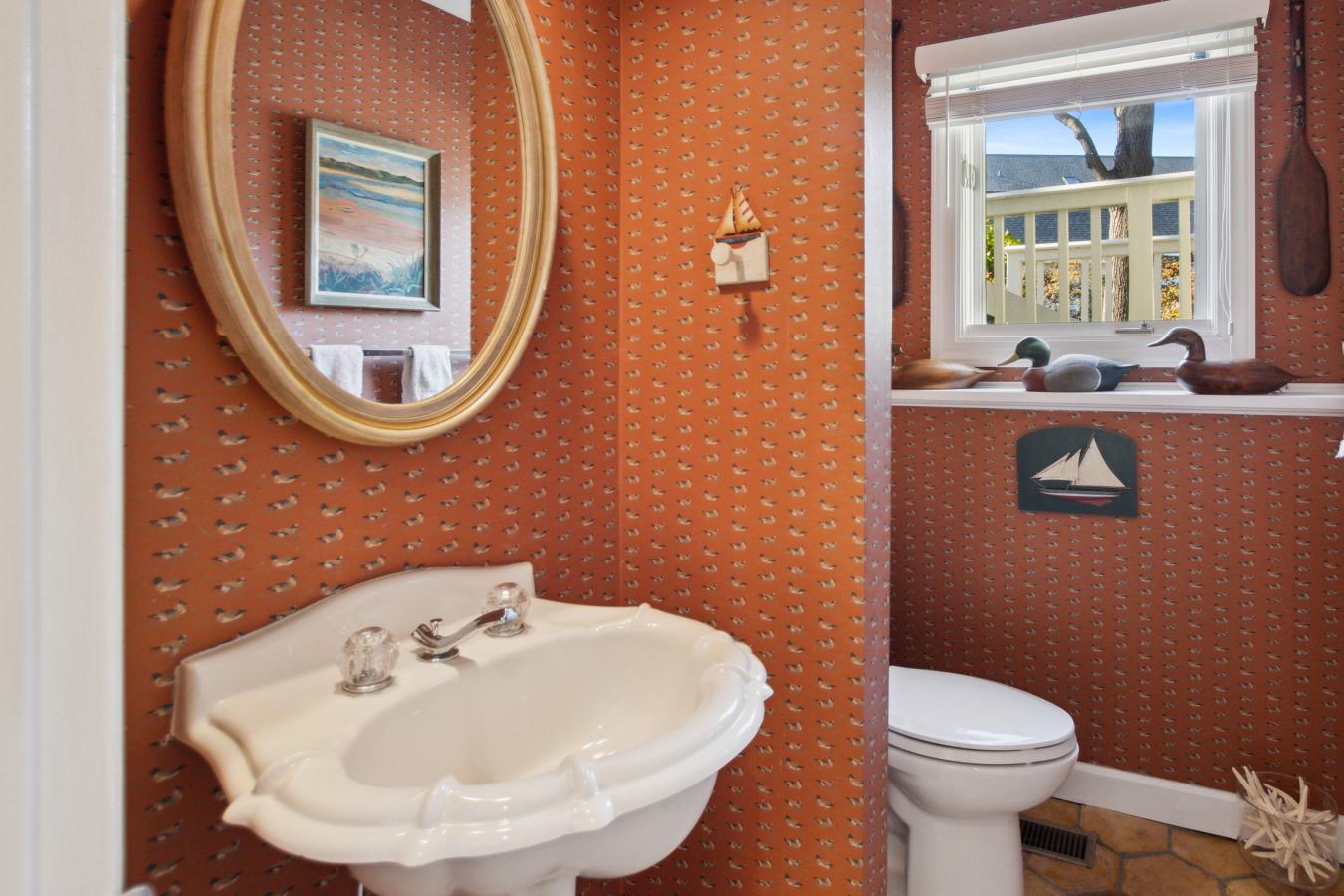 123 Harbor Drive, Stamford, Connecticut, 06902, United States, 2 Bedrooms Bedrooms, ,2 BathroomsBathrooms,Residential,For Sale,123 Harbor Drive,1415699