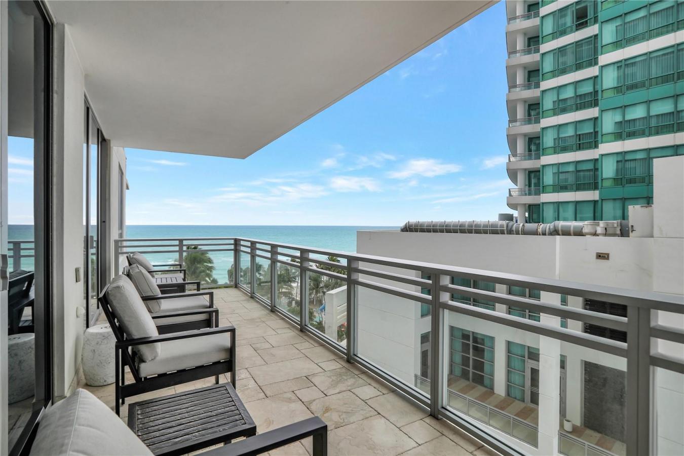 3535 S Ocean Drive, Hollywood, FL, 33019, United States, 3 Bedrooms Bedrooms, ,3 BathroomsBathrooms,Residential,For Sale,3535 S Ocean Drive,1419110