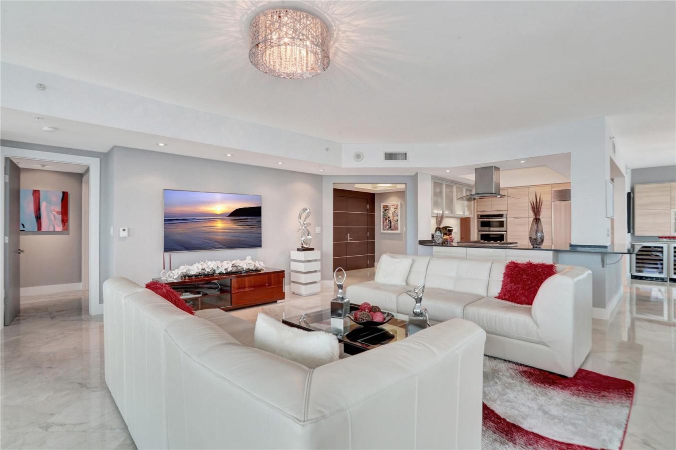 3535 S Ocean Drive, Hollywood, FL, 33019, United States, 3 Bedrooms Bedrooms, ,3 BathroomsBathrooms,Residential,For Sale,3535 S Ocean Drive,1419110