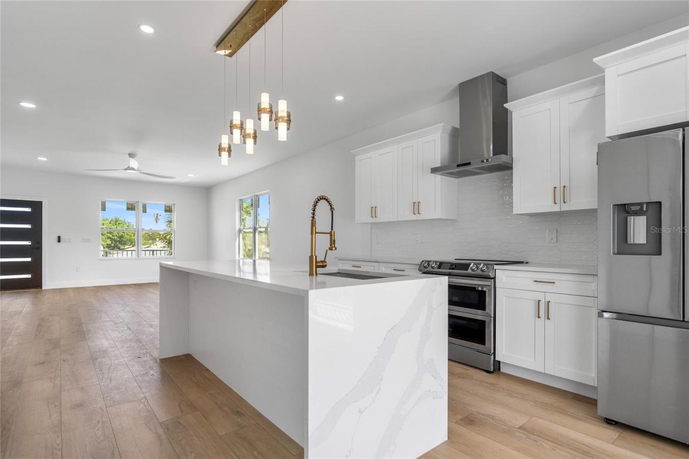13240 2ND STREET E, MADEIRA BEACH, FL, 33708, United States, 3 Bedrooms Bedrooms, ,2 BathroomsBathrooms,Residential,For Sale,13240 2ND STREET E,1420719