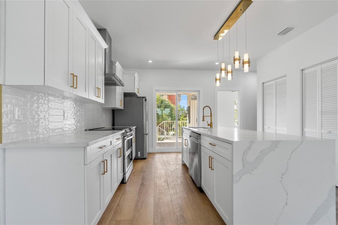 13240 2ND STREET E, MADEIRA BEACH, FL, 33708, United States, 3 Bedrooms Bedrooms, ,2 BathroomsBathrooms,Residential,For Sale,13240 2ND STREET E,1420719