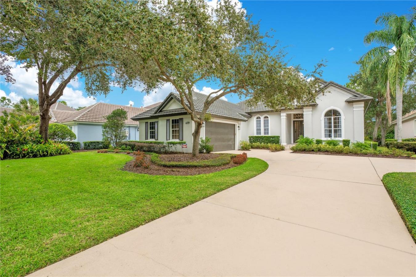6119 FOXFIELD COURT, WINDERMERE, Florida, 34786, United States, 3 Bedrooms Bedrooms, ,3 BathroomsBathrooms,Residential,For Sale,6119 FOXFIELD COURT,1423333